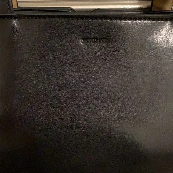 MONDANI NY PURSE💄💄  - Picture 3 of 8